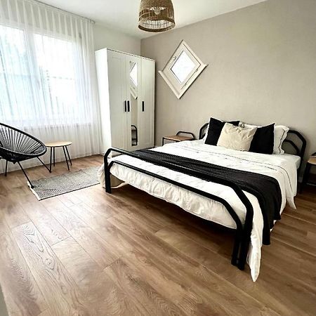 Black&White Apartment Uzwil 외부 사진